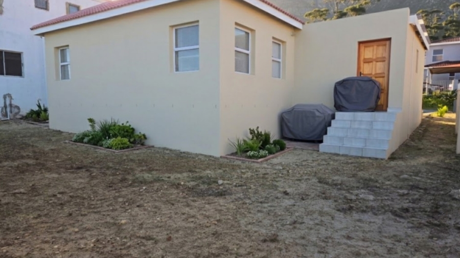 2 Bedroom Property for Sale in Kleinmond Western Cape